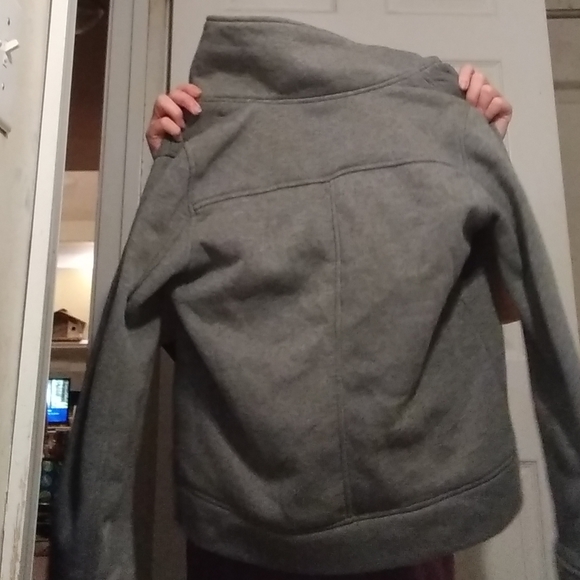 Grey button up jacket - Picture 2 of 2